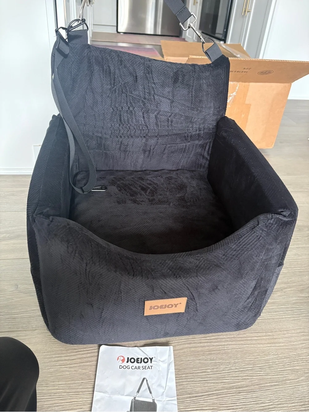 JOEJOY Black Dog Car Booster Seats for Small Medium Dogs Under 35lbs